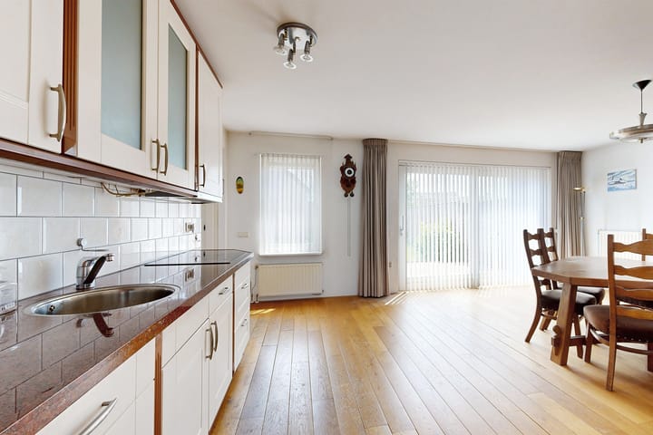 Foto 20 van Dansvlinder 7