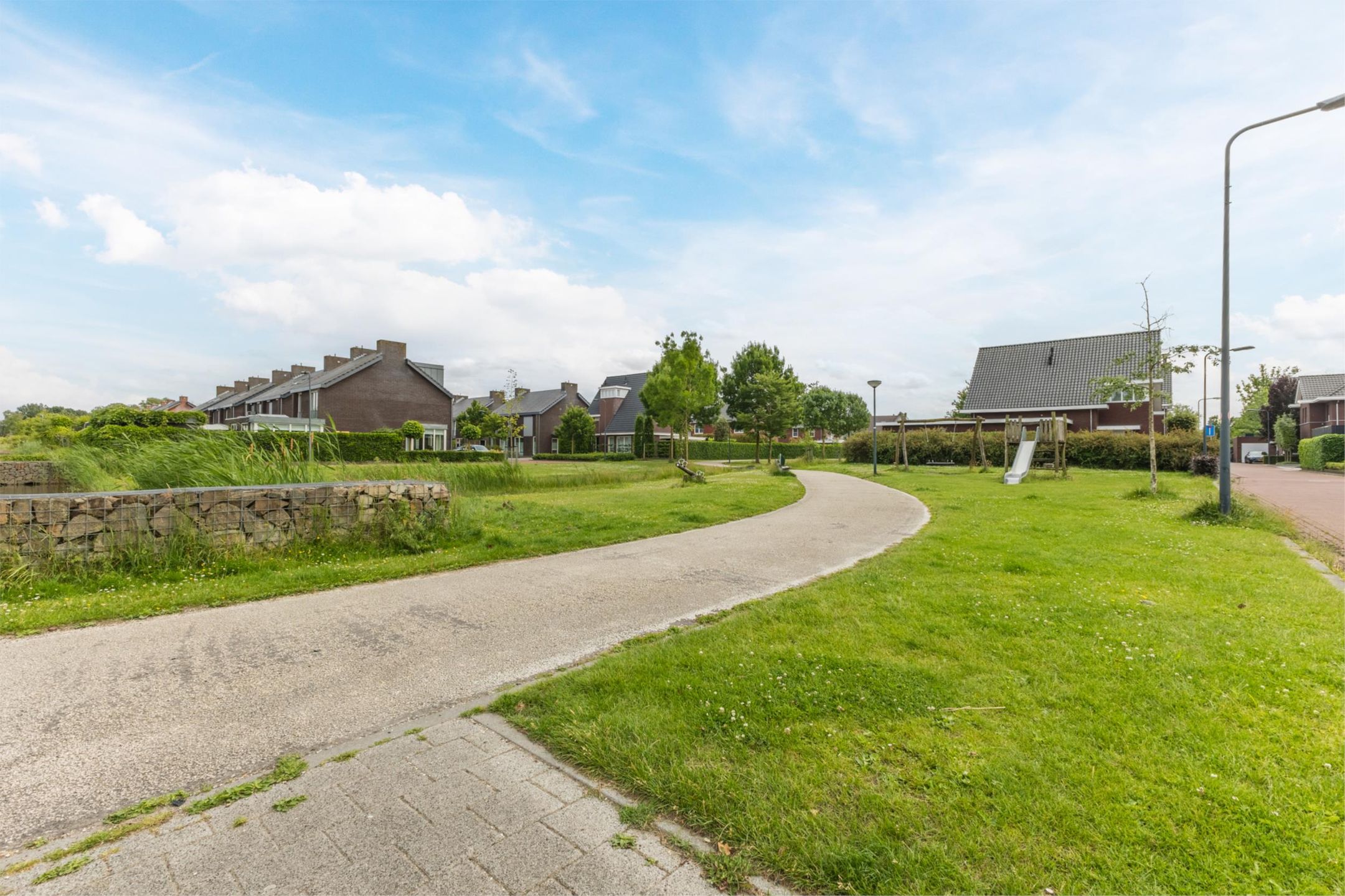 Foto 30 van Heuvelweg 90