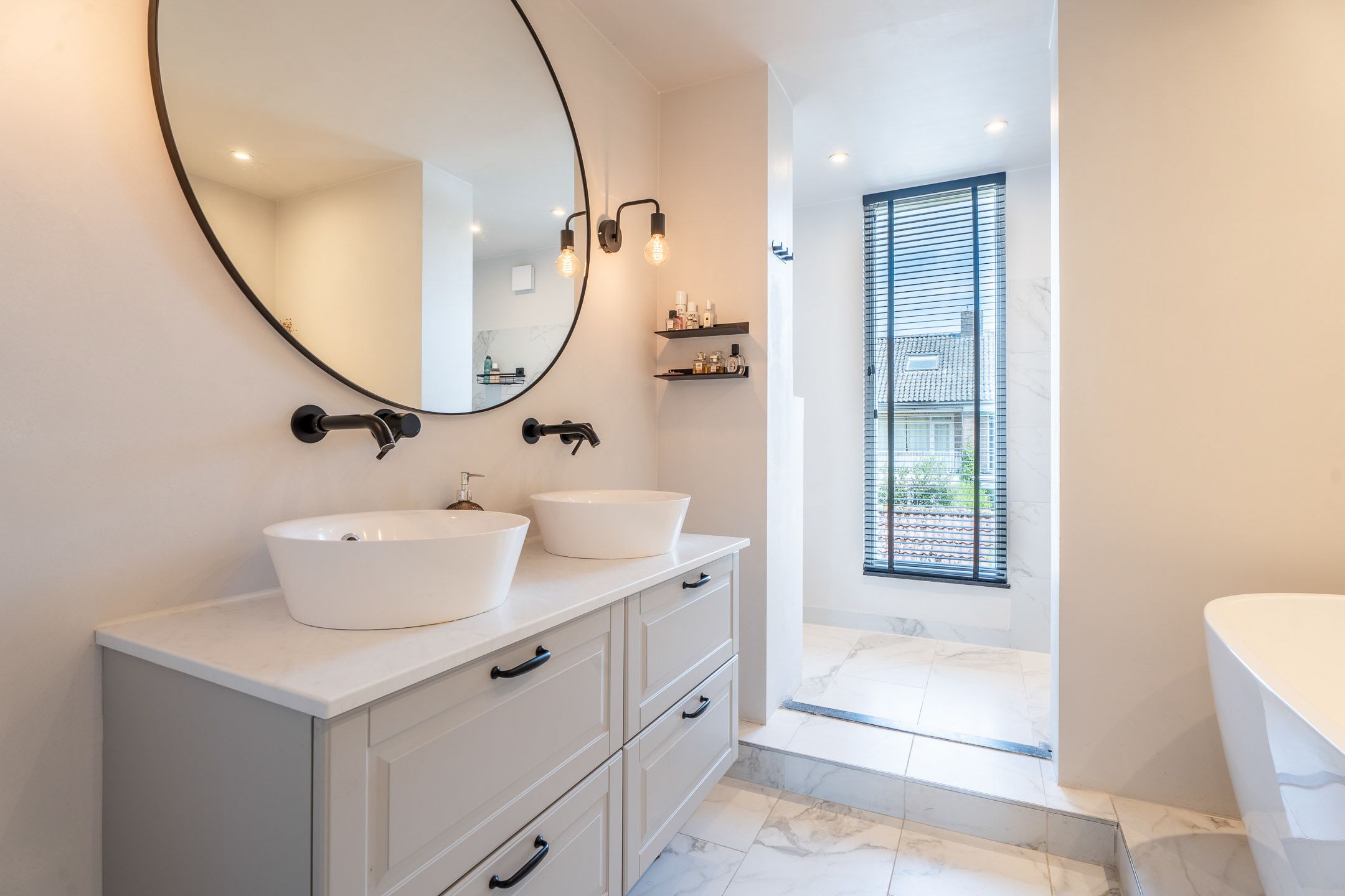 Photo 21 of Jacob van Lennepstraat 17