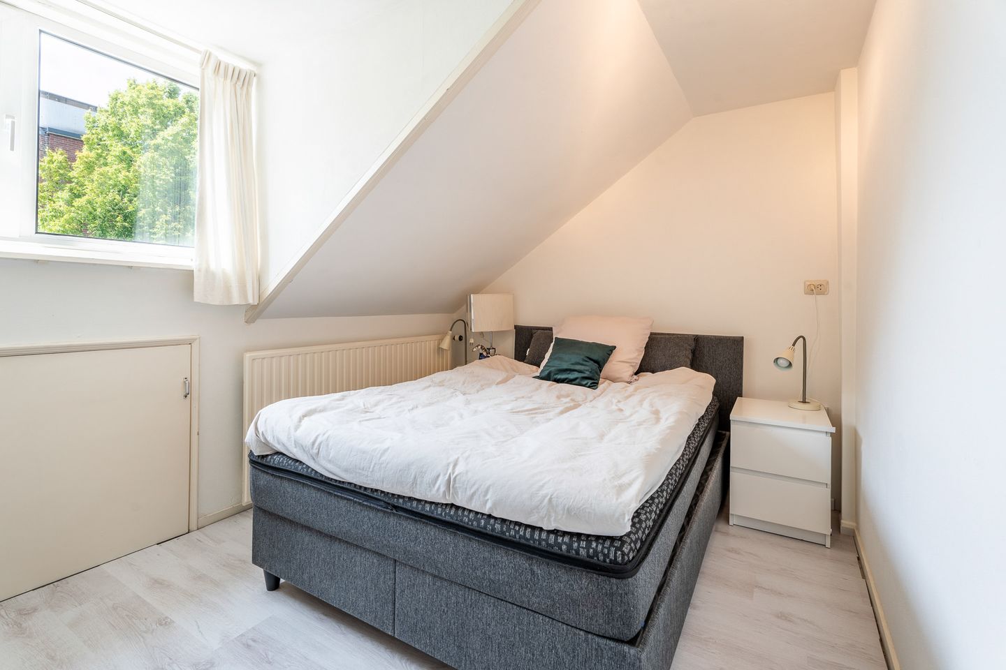 Photo 34 of Jacob van Lennepstraat 17