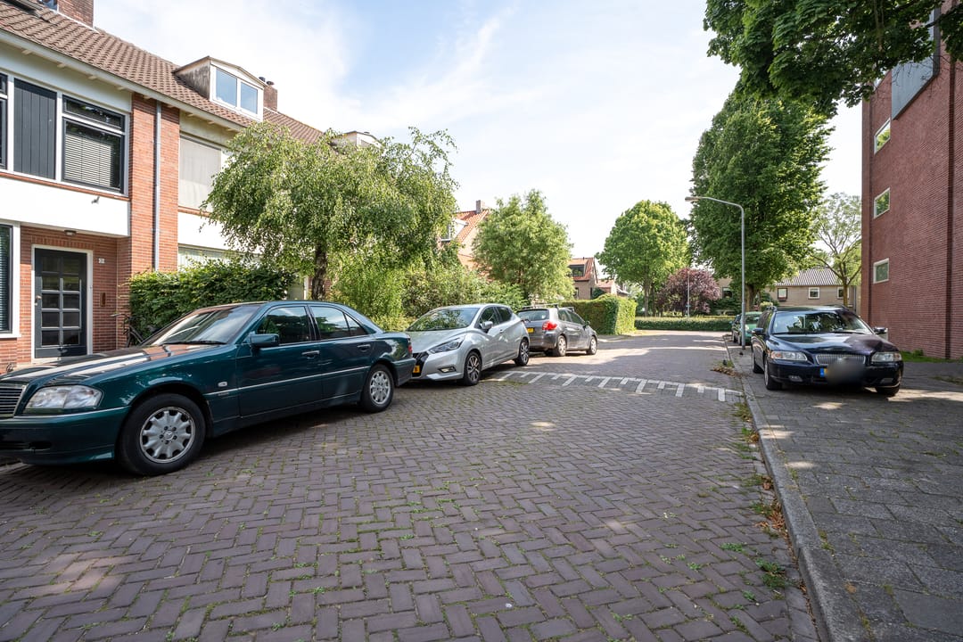 Photo 38 of Jacob van Lennepstraat 17