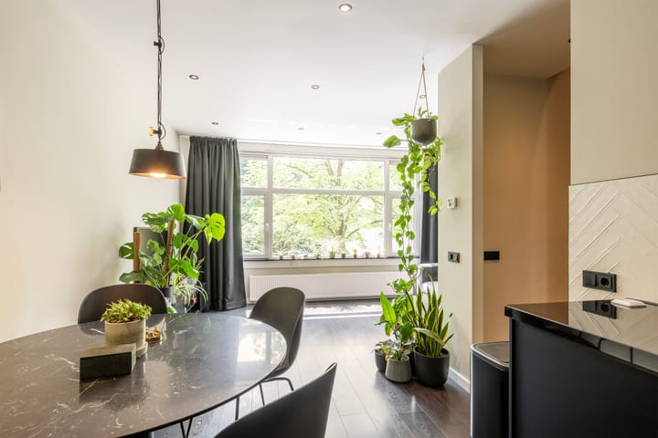 Photo 10 of Zweedsestraat 175-B01