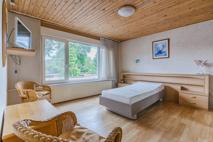 Photo 23 of Julianalaan 7