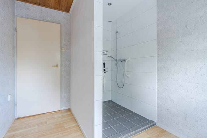 Photo 27 of Julianalaan 7