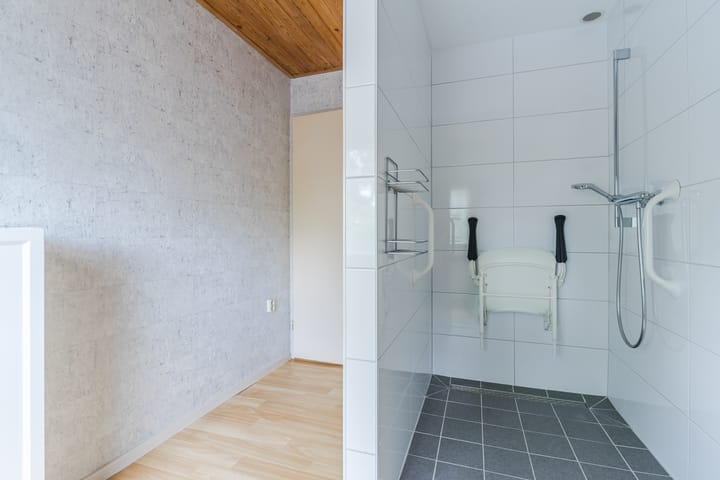 Photo 28 of Julianalaan 7