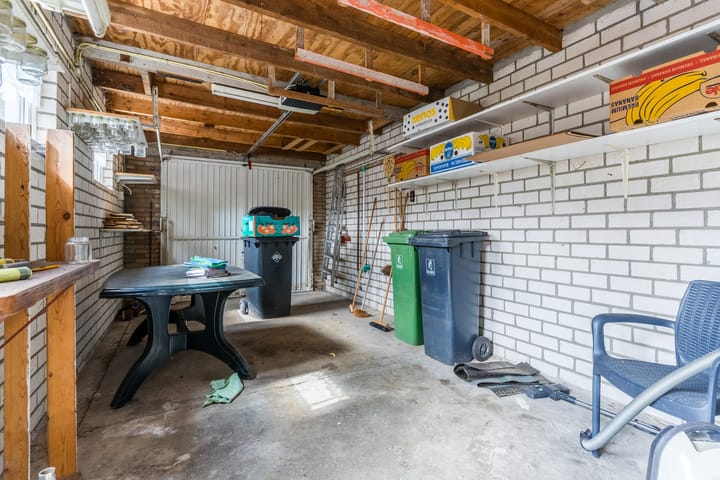 Photo 39 of Julianalaan 7