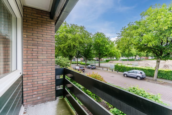 Foto 44 van Julianalaan 7