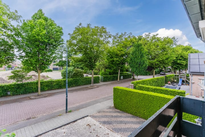 Photo 45 of Julianalaan 7