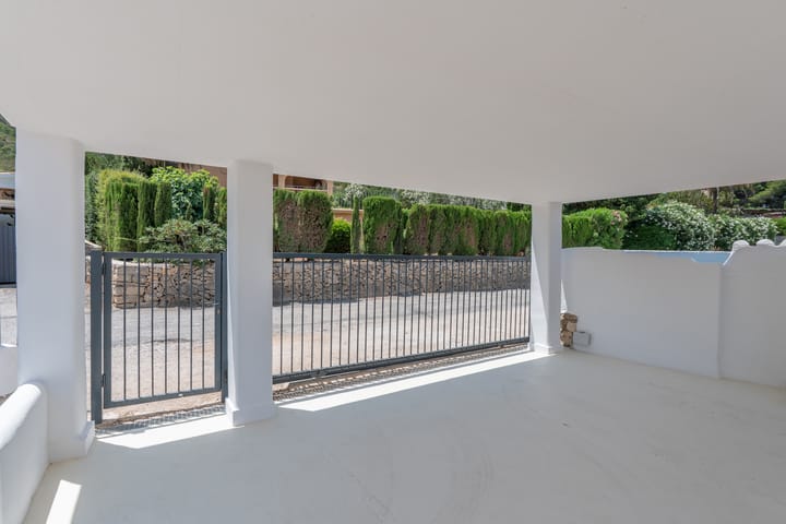 Foto 74 van Calle Olivarda 26