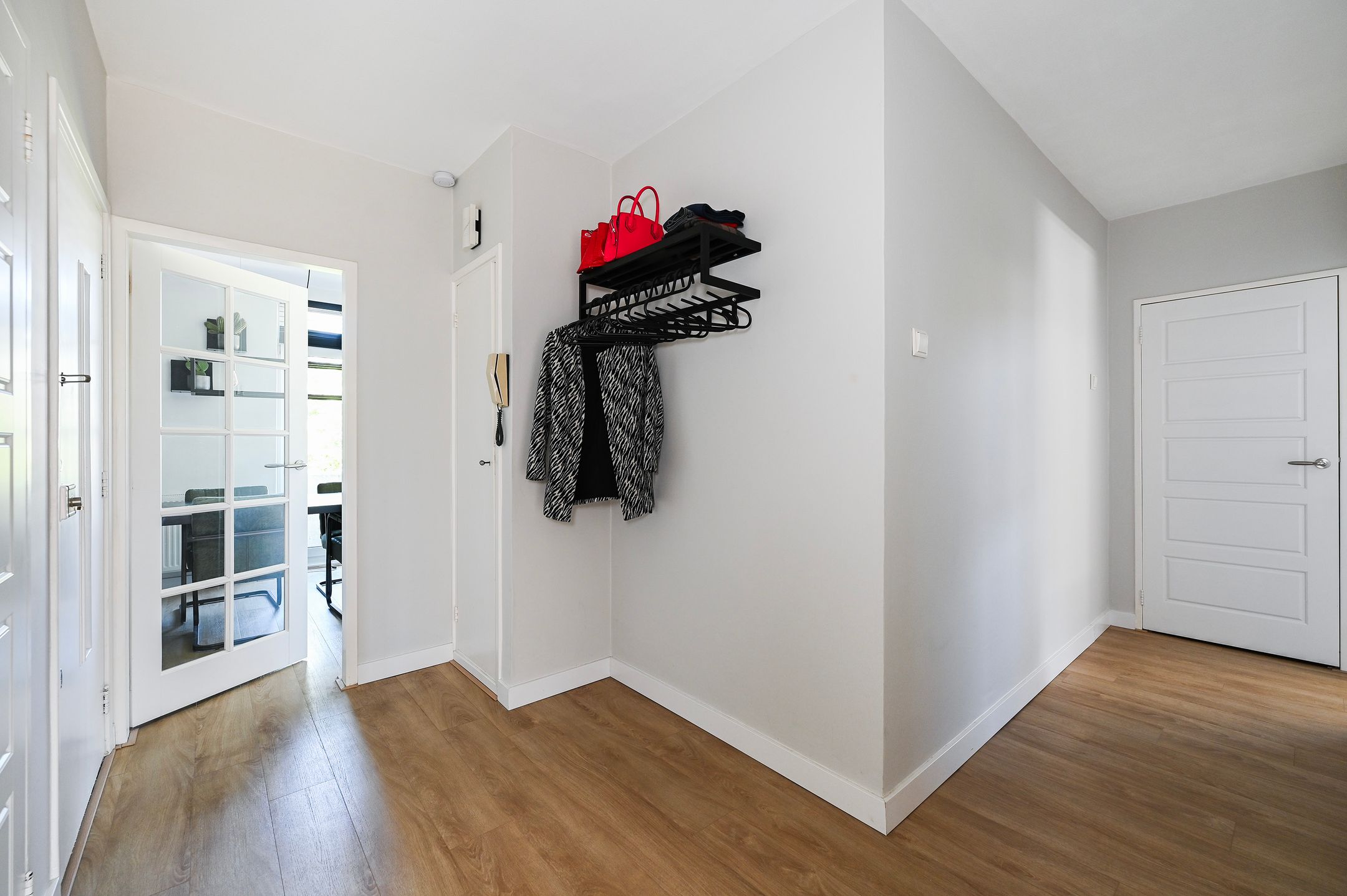 Foto 6 van Monseigneur van Steelaan 104