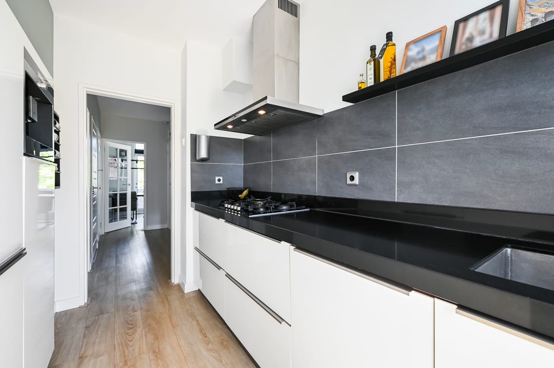 Foto 7 van Monseigneur van Steelaan 104