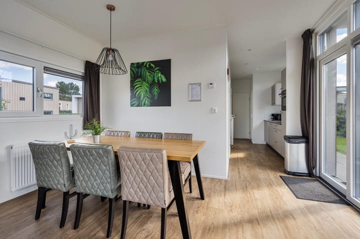 Photo 5 of Valkenburgerweg 128-62