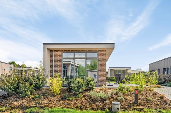 Photo 20 of Valkenburgerweg 128-62