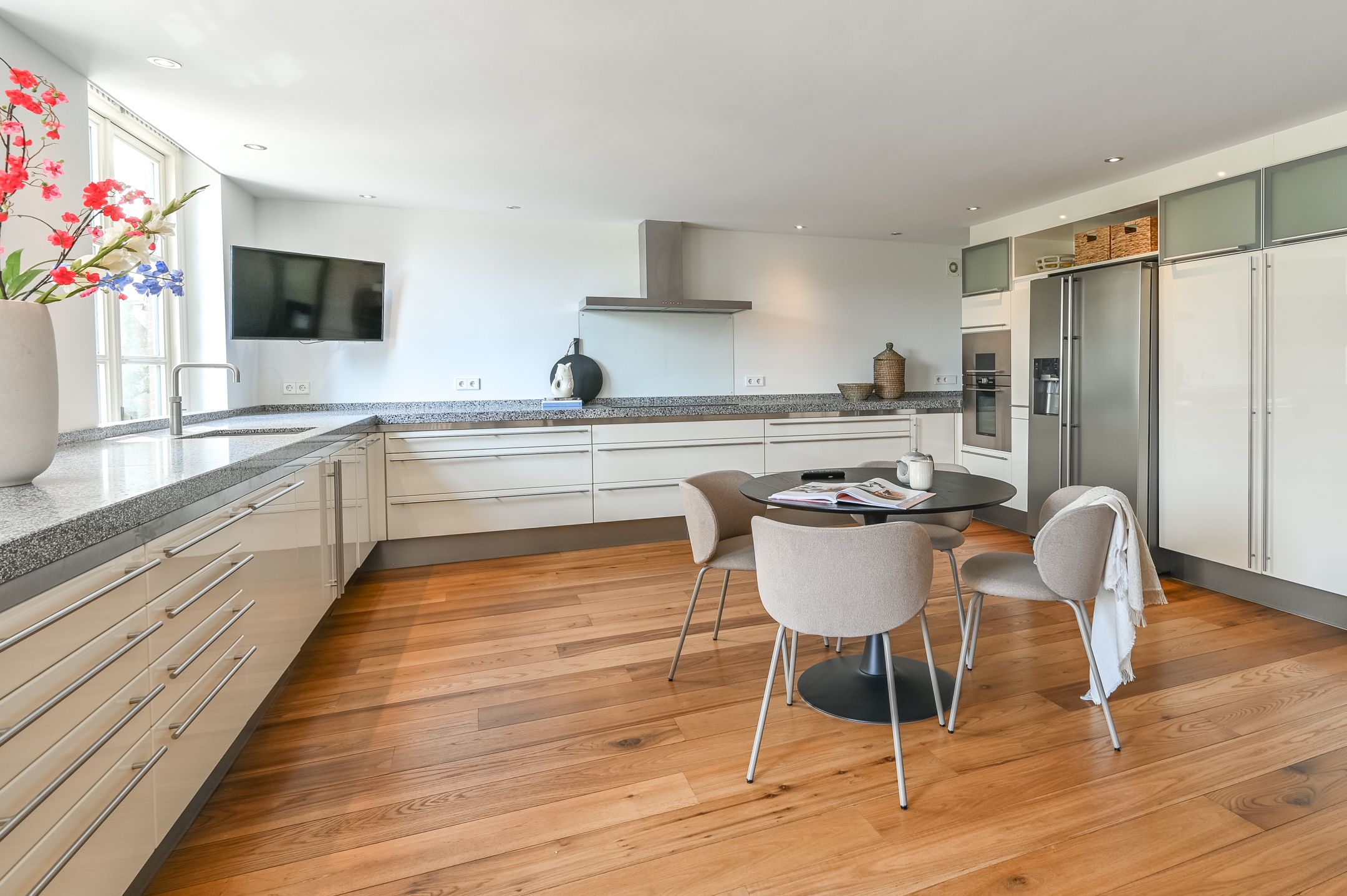 Photo 30 of Koningstraat 20-F