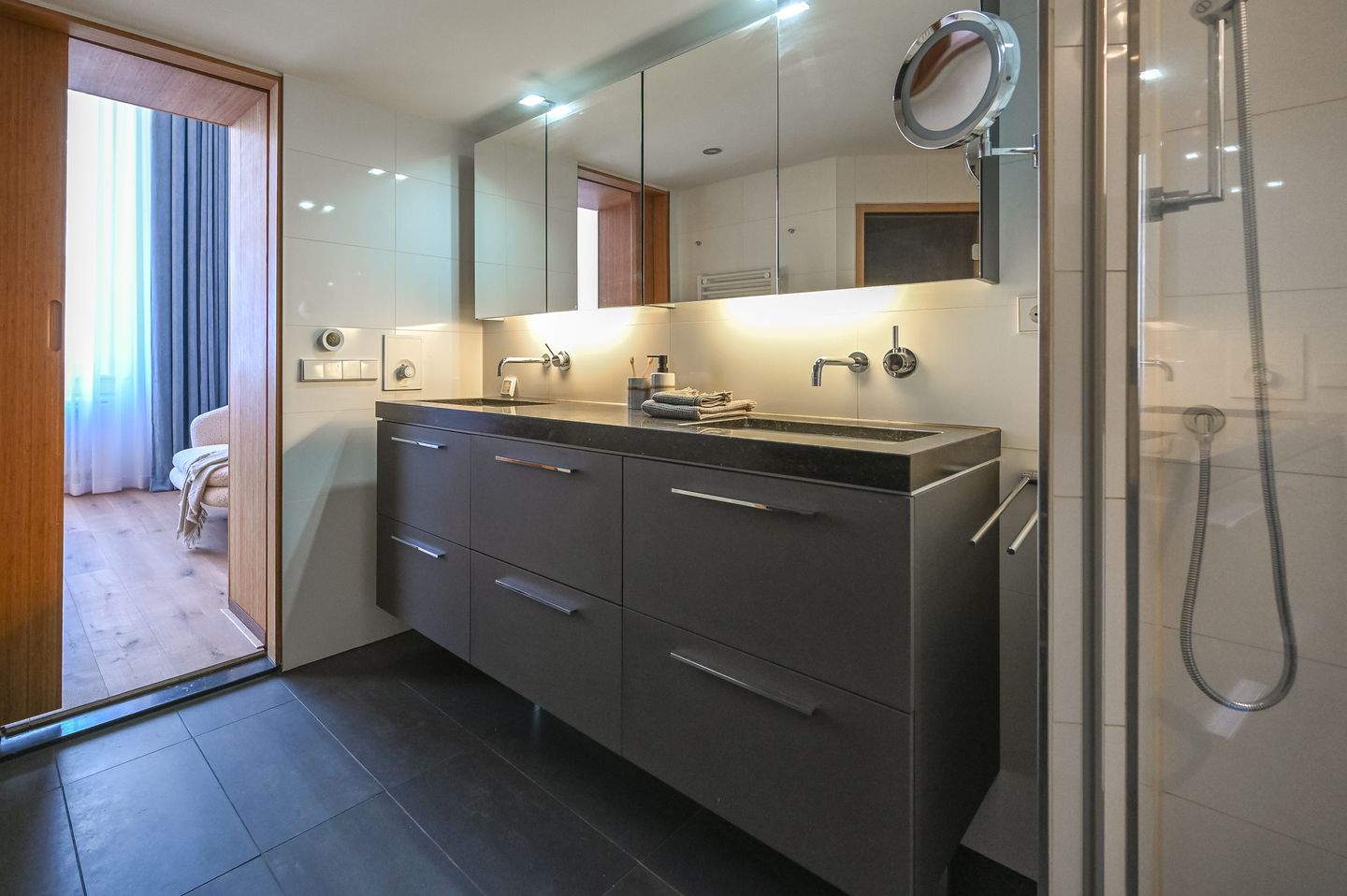 Photo 40 of Koningstraat 20-F