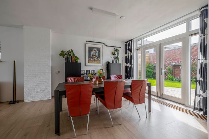 Photo 11 of Pastoor Kuypersstraat 34