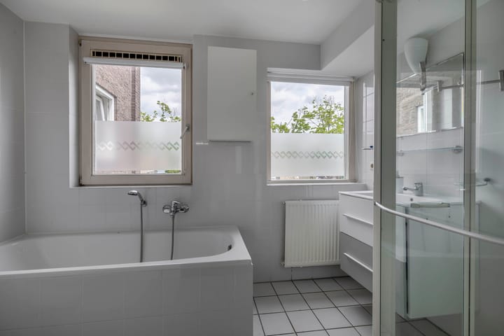 Photo 21 of Pastoor Kuypersstraat 34