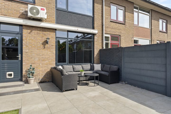 Photo 13 of Jacob Giltjesstraat 7