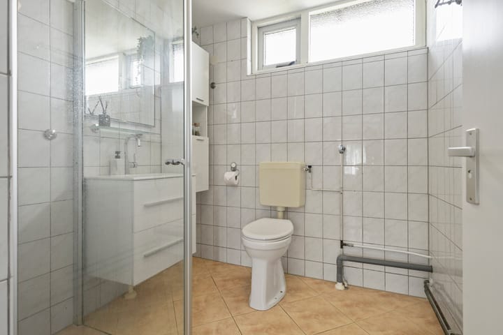 Photo 24 of Jacob Giltjesstraat 7