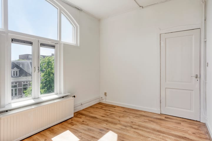 Foto 26 van Burghardt van den Berghstraat 142