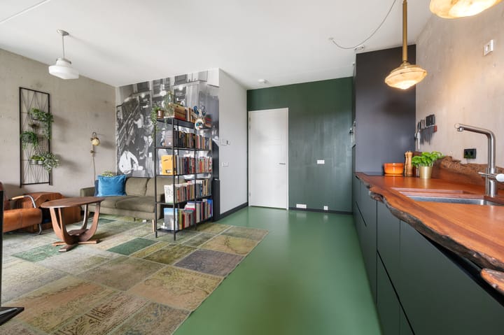 Photo 10 of Karl Weisbardstraat 16