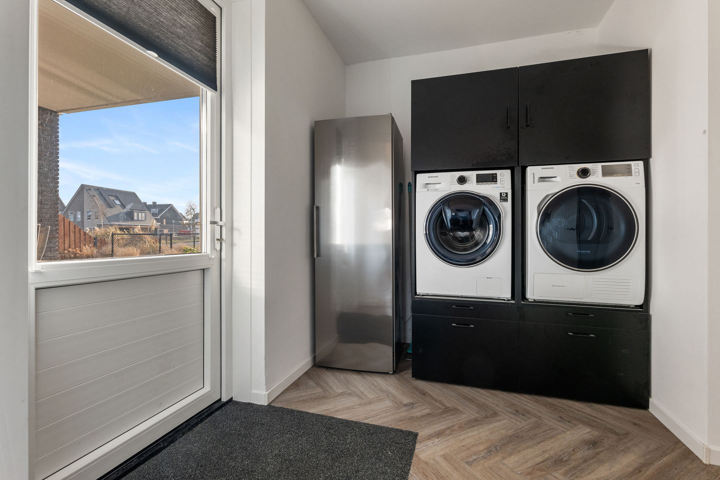 Foto 19 van Marten Klompienlaan 56