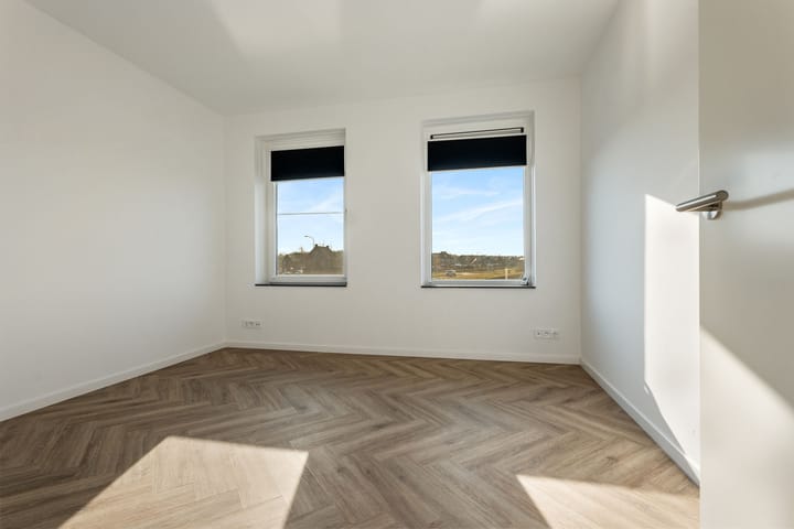 Foto 29 van Marten Klompienlaan 56