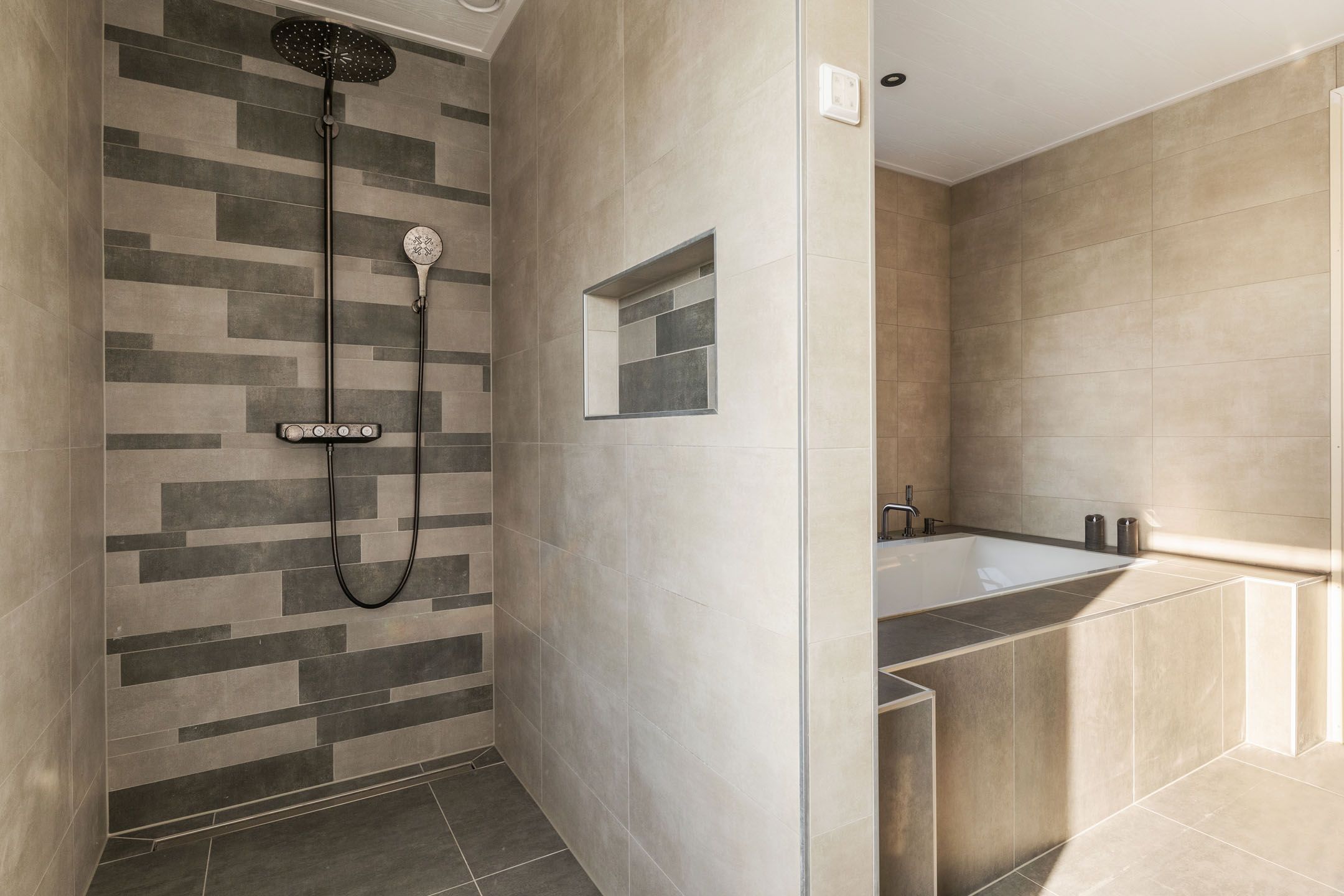 Foto 33 van Marten Klompienlaan 56