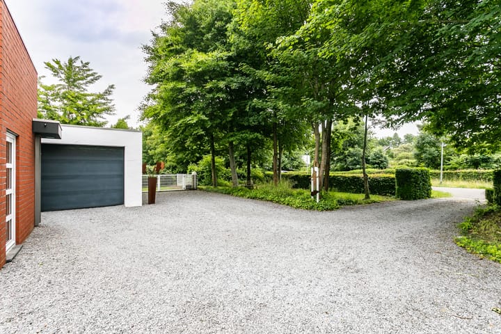 Foto 47 van Roekenveldweg 6