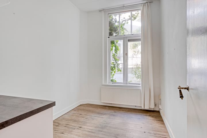 Foto 11 van Burghardt van den Berghstraat 140