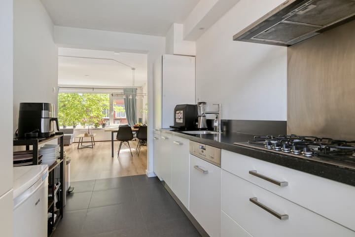 Foto 15 van Clematisstraat 67