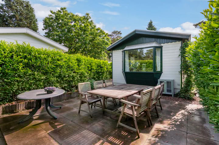 Foto 2 van Klein Paradijs 70-79