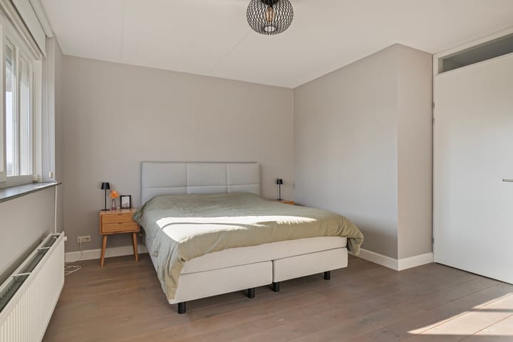 Foto 12 van Van Steenbergenlaan 44