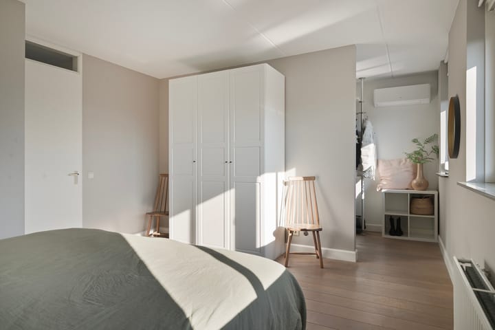 Foto 13 van Van Steenbergenlaan 44