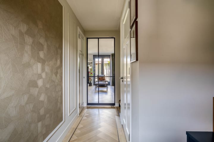 Photo 7 of Zwaluwbij 3