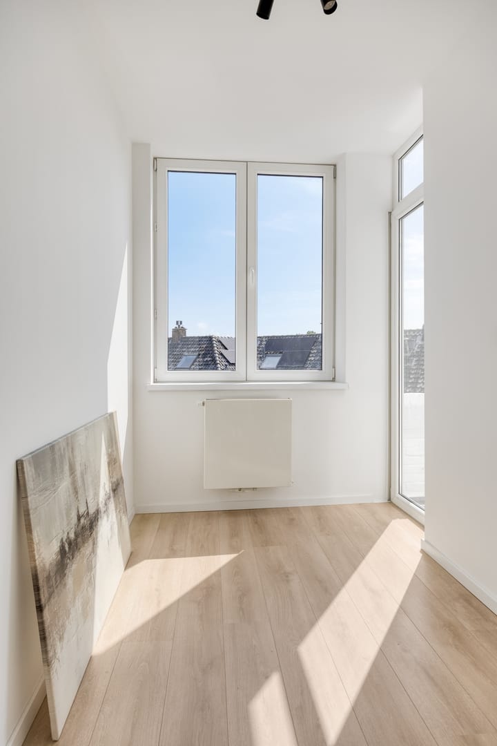 Photo 11 of Jan van Rodestraat 87