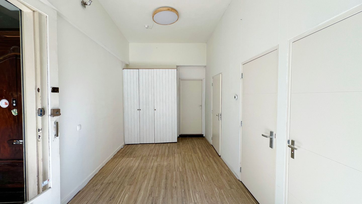 View photo 4 of Poelestraat 52