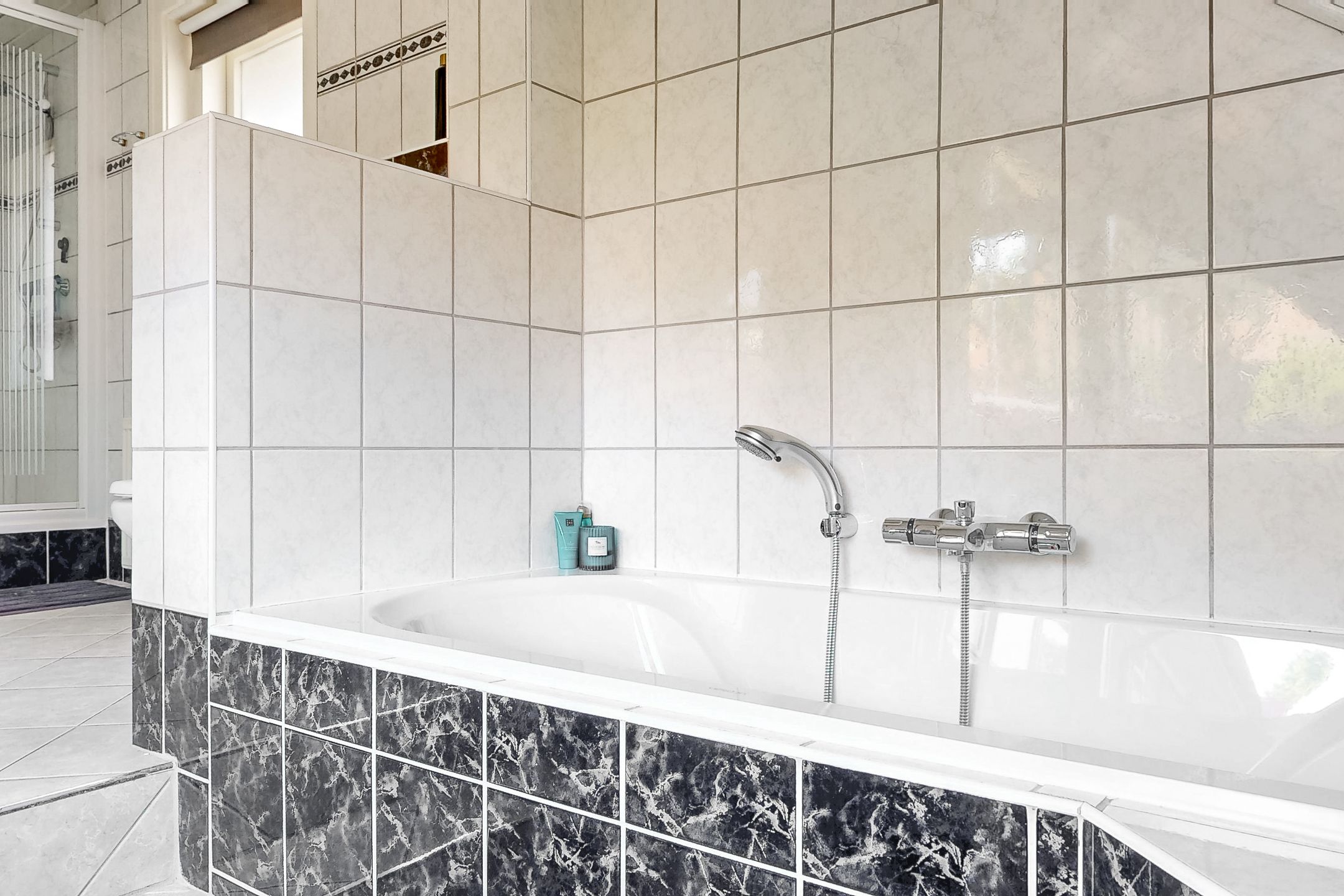 Foto 24 van Meeuwenlaan 4