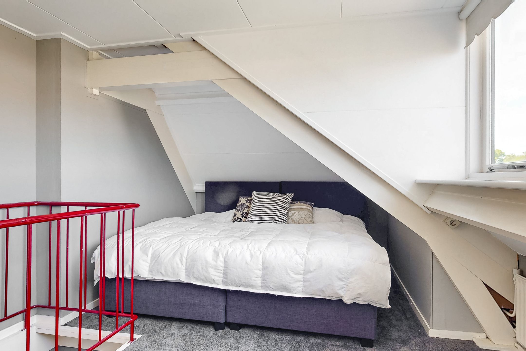 Foto 27 van Meeuwenlaan 4