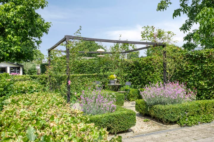 Photo 37 of Binnenpad 12-A