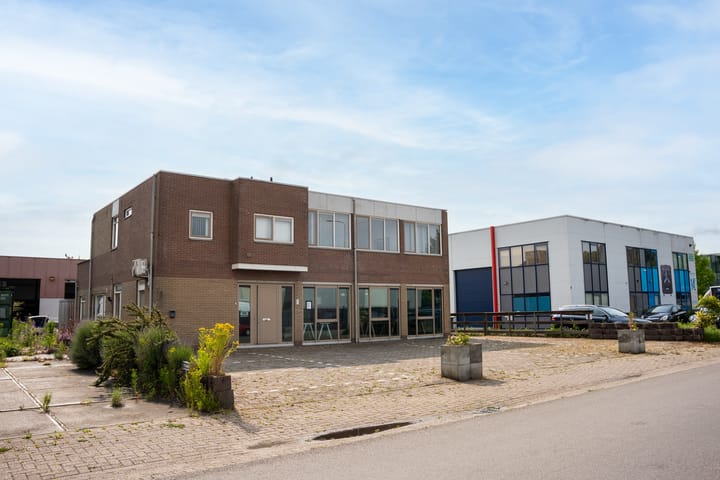 Ambachtsweg 14, Pijnacker