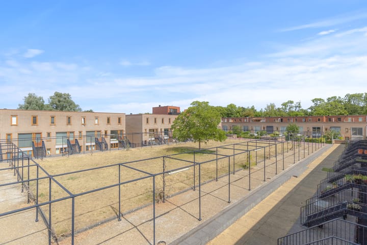 Photo 37 of Piersonstraat 64