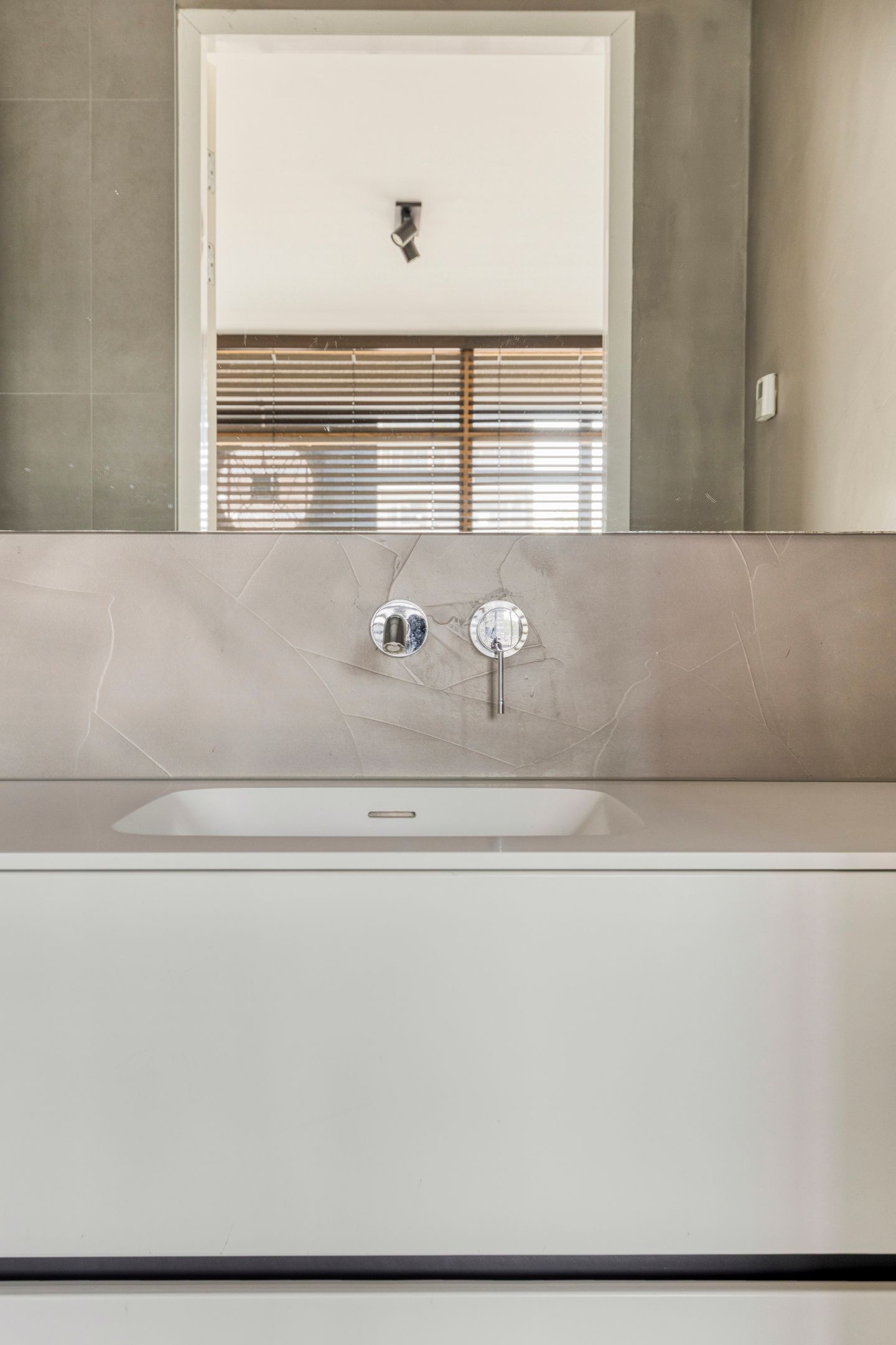 Foto 15 van Burgemeester Hogguerstraat 1221