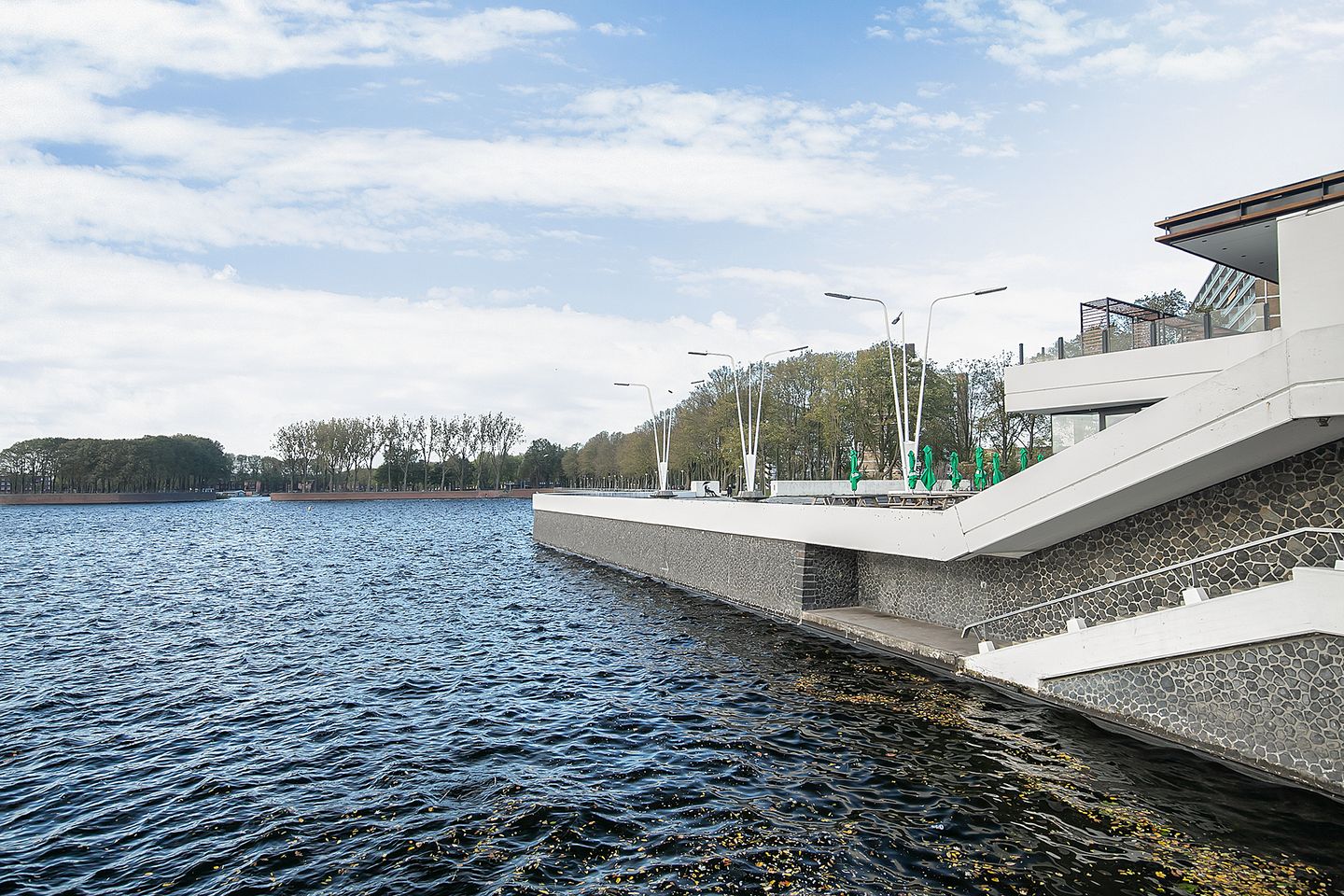 Foto 25 van Burgemeester Hogguerstraat 1221