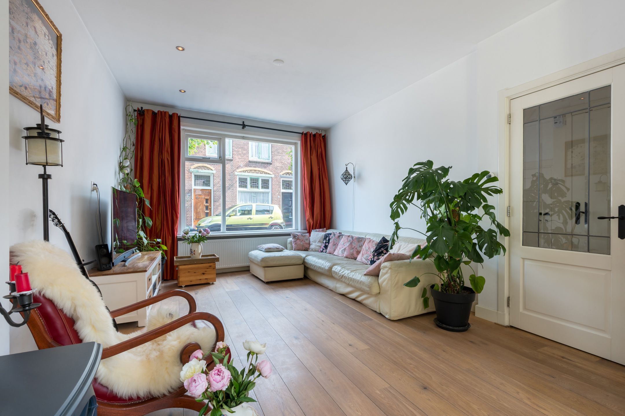 Foto 15 van van Limburg Stirumstraat 27-B