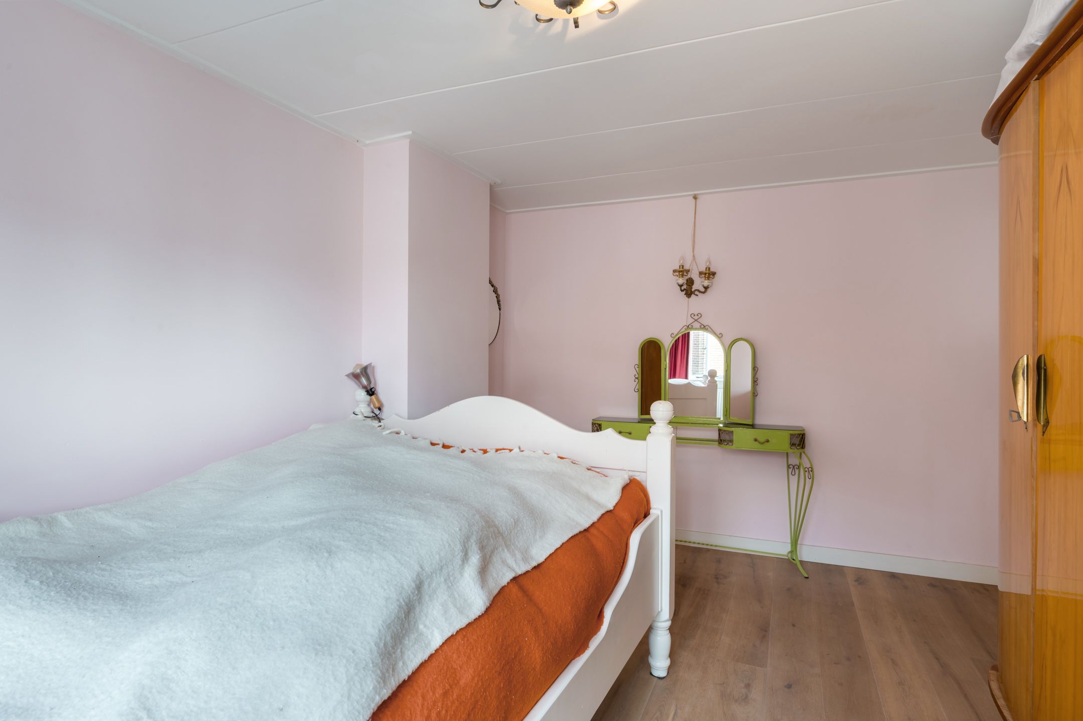 Foto 24 van van Limburg Stirumstraat 27-B