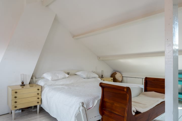 Foto 35 van van Limburg Stirumstraat 27-B