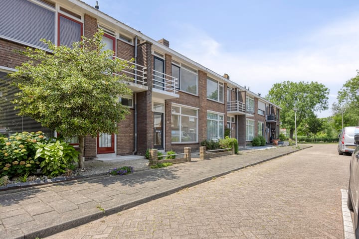 Foto 22 van Dr. de Visserstraat 47