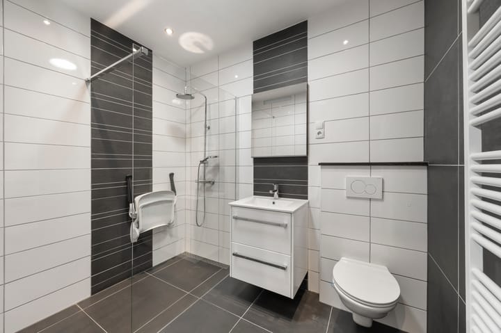 Foto 18 van Leliestraat 54