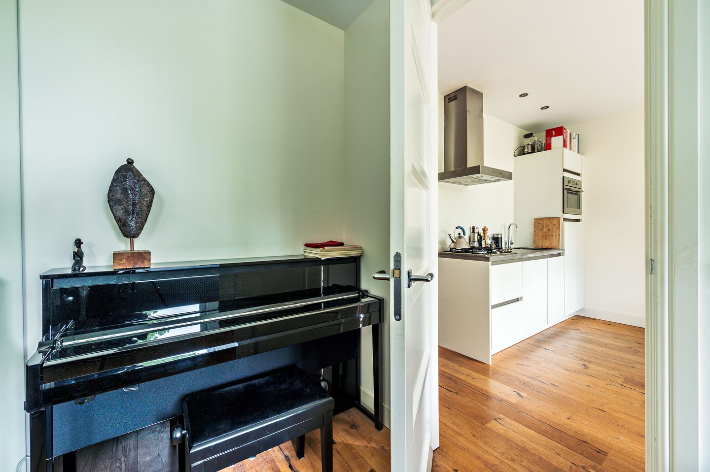 Foto 14 van Nassaukade 19-2A